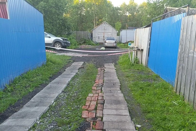 💥 В Архангельске от взрыва гранаты пострадали три человека

Вчера около полуночи в посёлке Цигломен