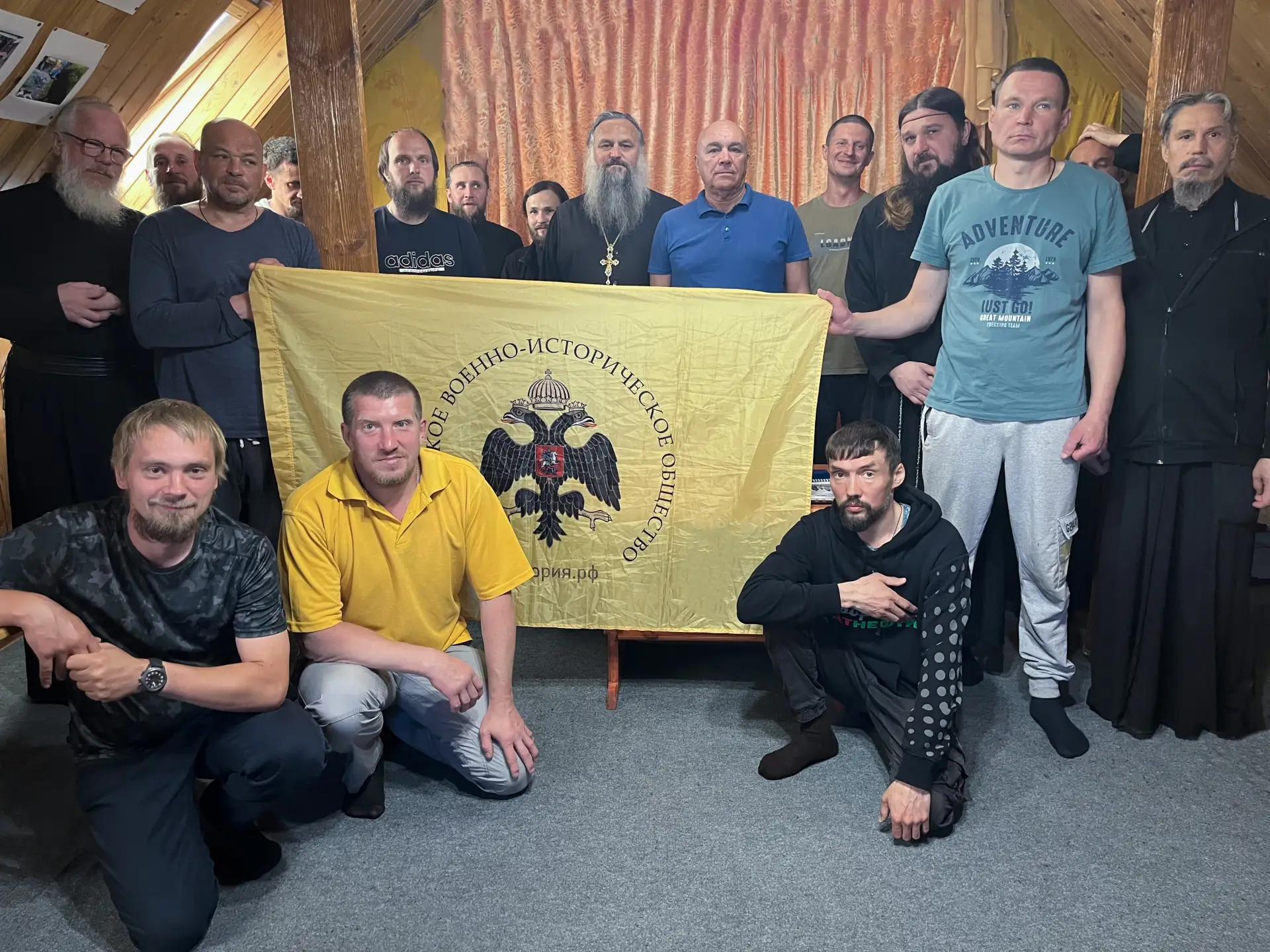 🇷🇺 ИСТОРИЧЕСКАЯ ПАМЯТЬ И ДУХОВНЫЕ КОРНИ

В Георгиевском состоялась вторая военно-патриотическая вс
