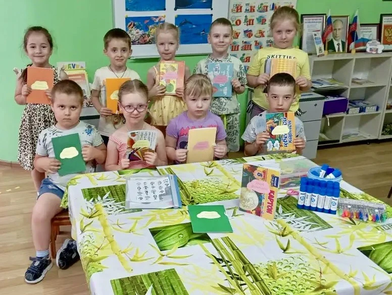 🪙 Финансовая грамотность 🪙 

В старшей группе 3 прошло увлекательное занятие в рамках проекта «Фор