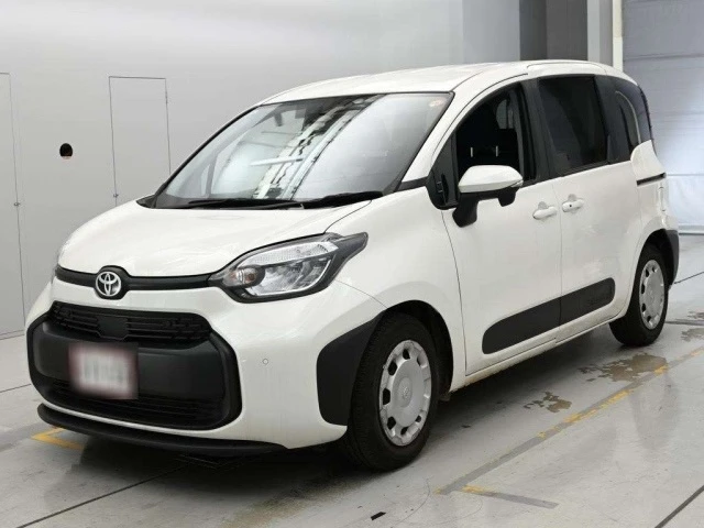 🇯🇵 Toyota Sienta (Правый руль, Япония)

❗️ 2022 год 
🏃 Пробег -  15.000 км
⚙️ Комплектация - G
⚙️