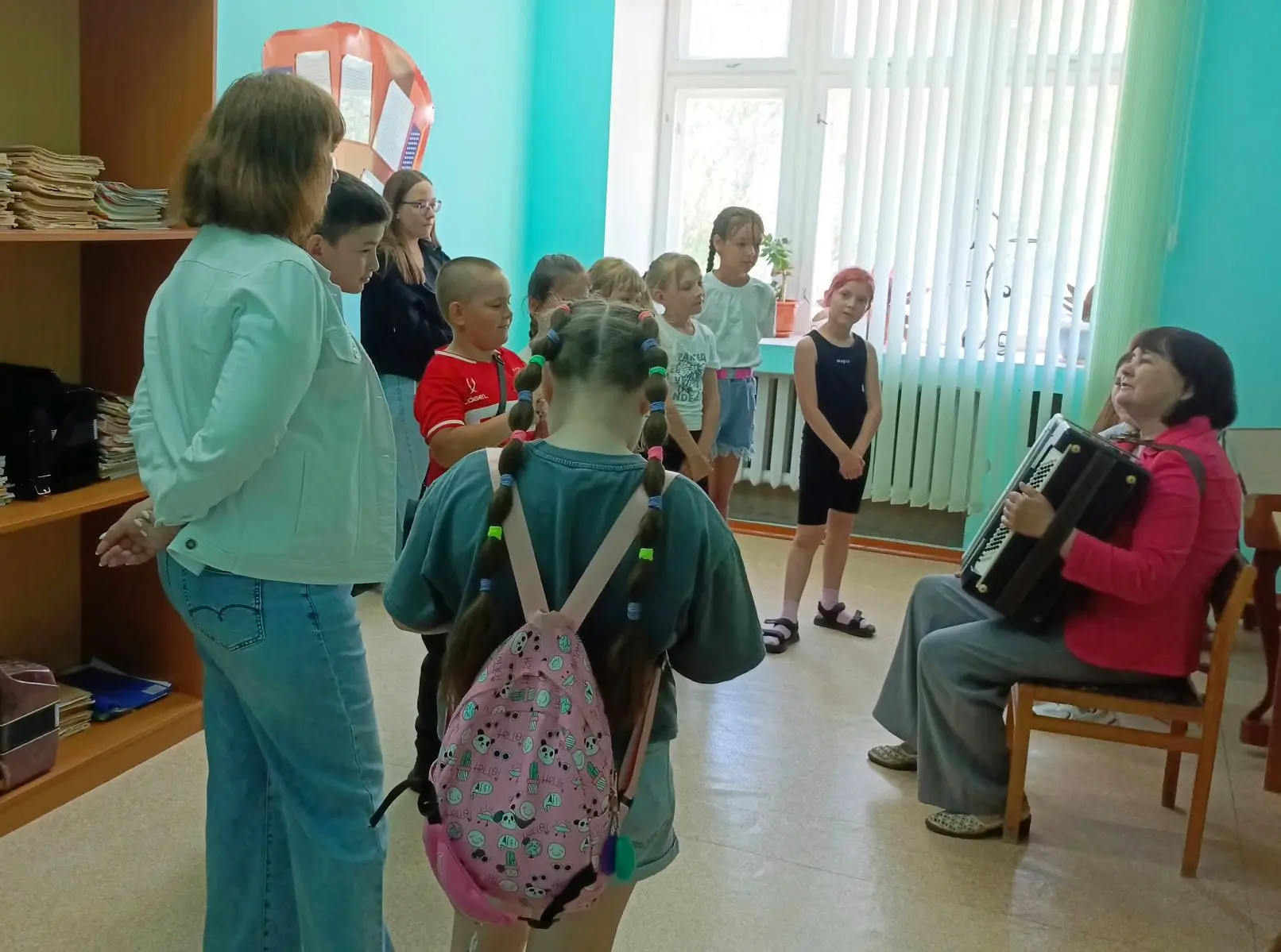 9 июня воспитанники детского оздоровительного лагеря средней общеобразовательной школы п.Горный побы