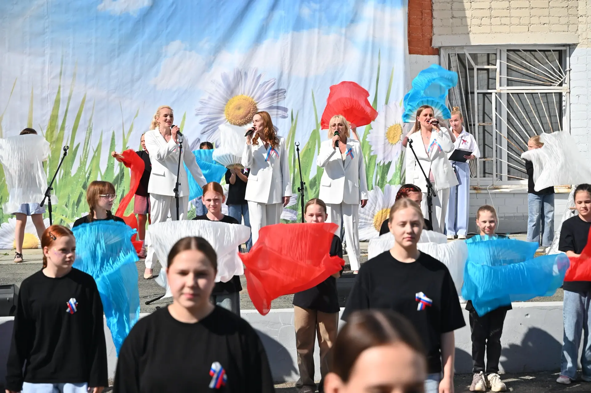 🇷🇺 День России в Патрушах: как это было! 🇷🇺

12 июня — особенный день, когда сердце наполняется 