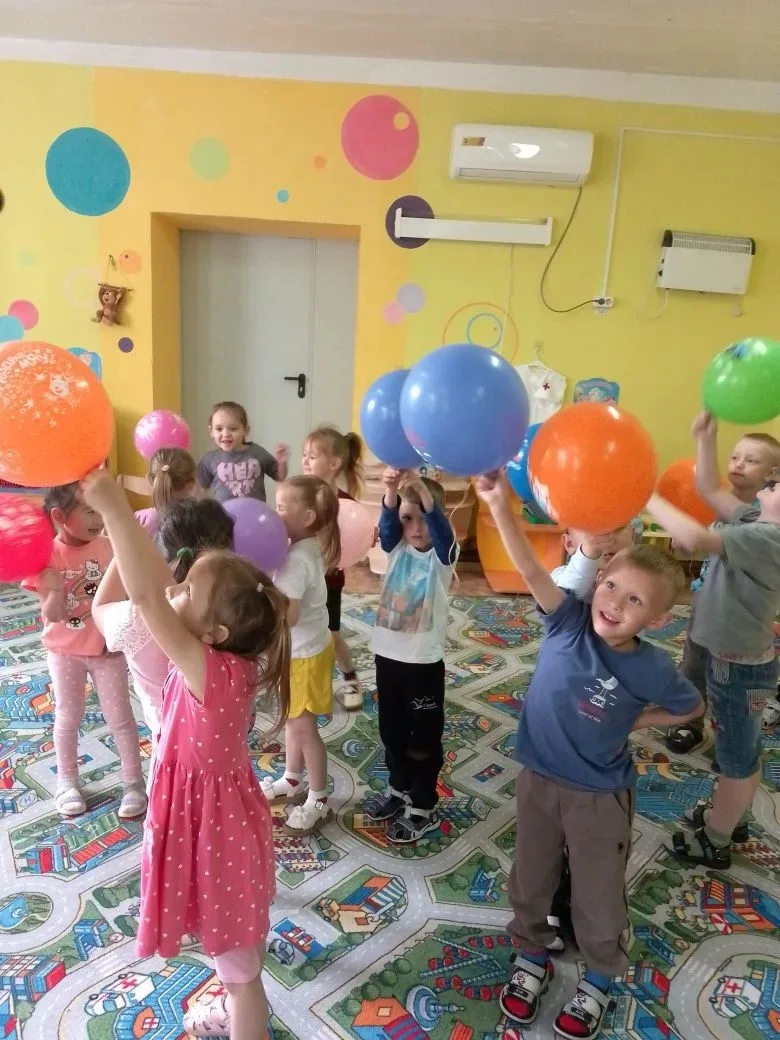 🎉 Стоп! Снято! Средняя группа — в копилку воспоминаний. 🎉

Наши «Гномики» закрыли сезон больших св