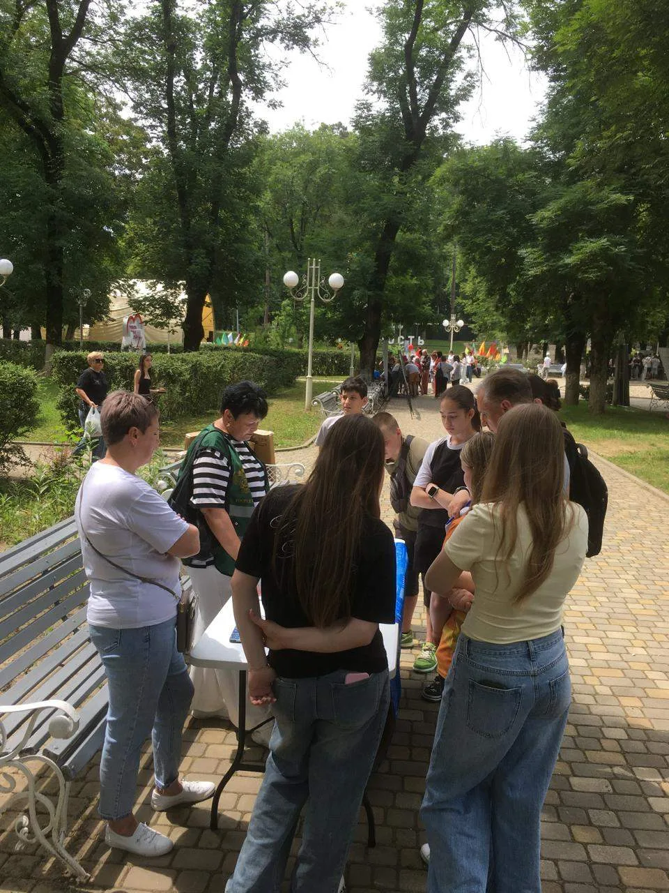 ✅10 июня в парке «Юность» Апшеронска (Краснодарский край) прошёл экологический марафон "Построй свой