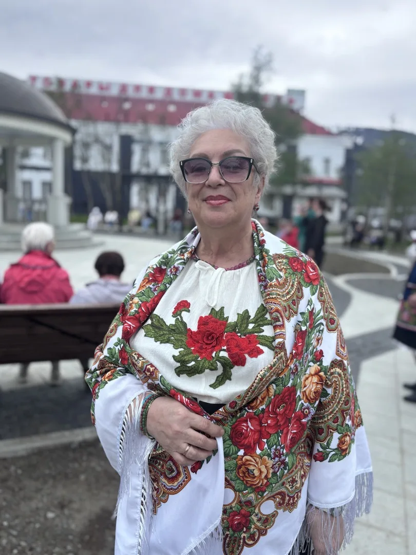 ⚡️В День России в сквере у культурного центра «Большевик» с 16 часов работает танцевальная ретроплощ