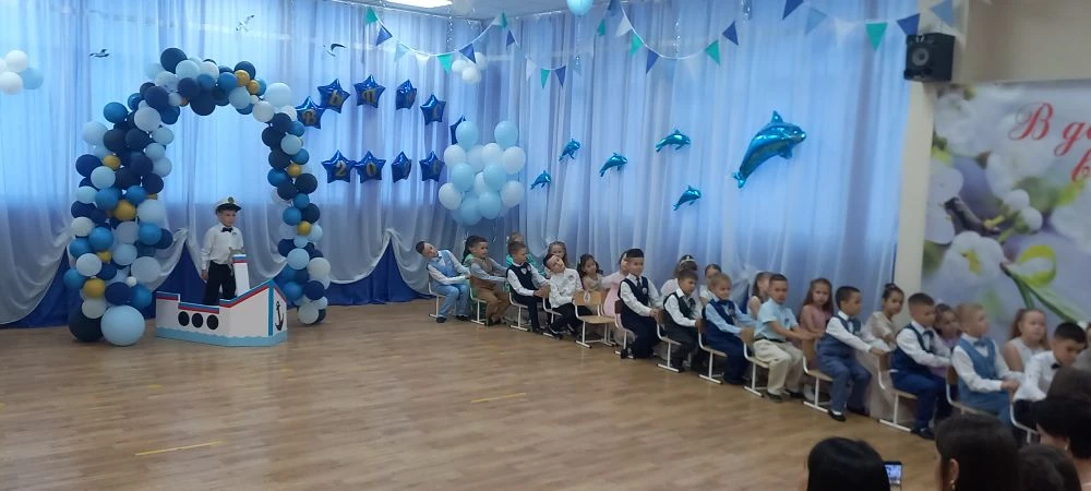 Это был невероятно трогательный и милый праздник - выпускной в подготовительной группе №10.
Наши пов