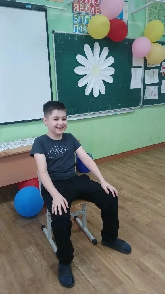 🌈✨ Мастер‑класс в летнем лагере «Радуга» — у нас было по‑настоящему творчески! ✨🎭

В отряде № 3 «Р