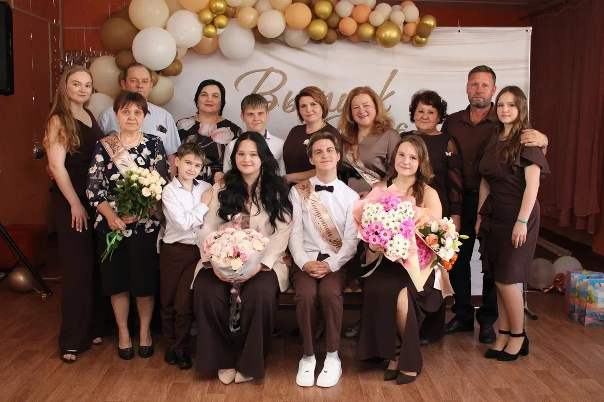 🔔Последний звонок - 2026

❤️В добрый путь, дорогие выпускники! Мы вас очень любим и верим, что впер