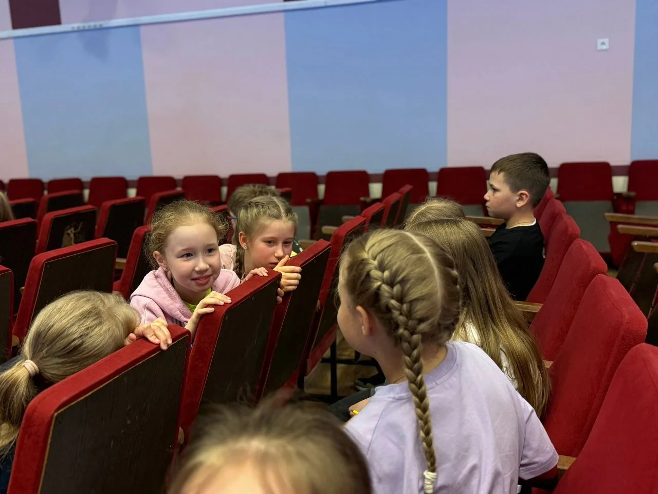 Хранители единства🇷🇺

🔹️ В рамках тематического дня Движения Первых воспитанники детского лагеря 