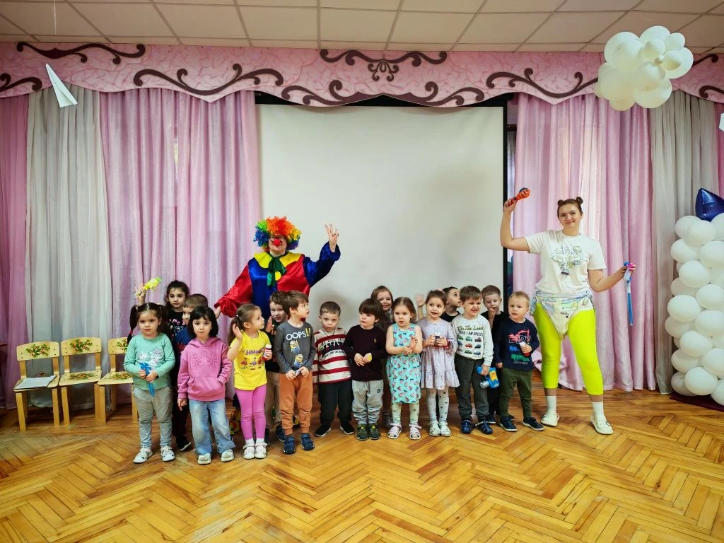 В честь Международного дня защиты детей наш детский сад превратился в настоящую сказочную площадку д