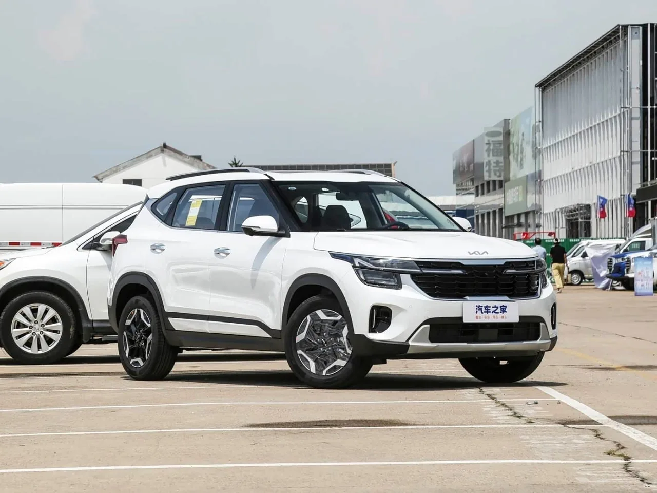 Kia Seltos
✔️В наличии |✔️Новый 
❗️2026 год выпуска

Параметры:
✅Двигатель: 1.5 бензин 115 л.с.
✅Тра
