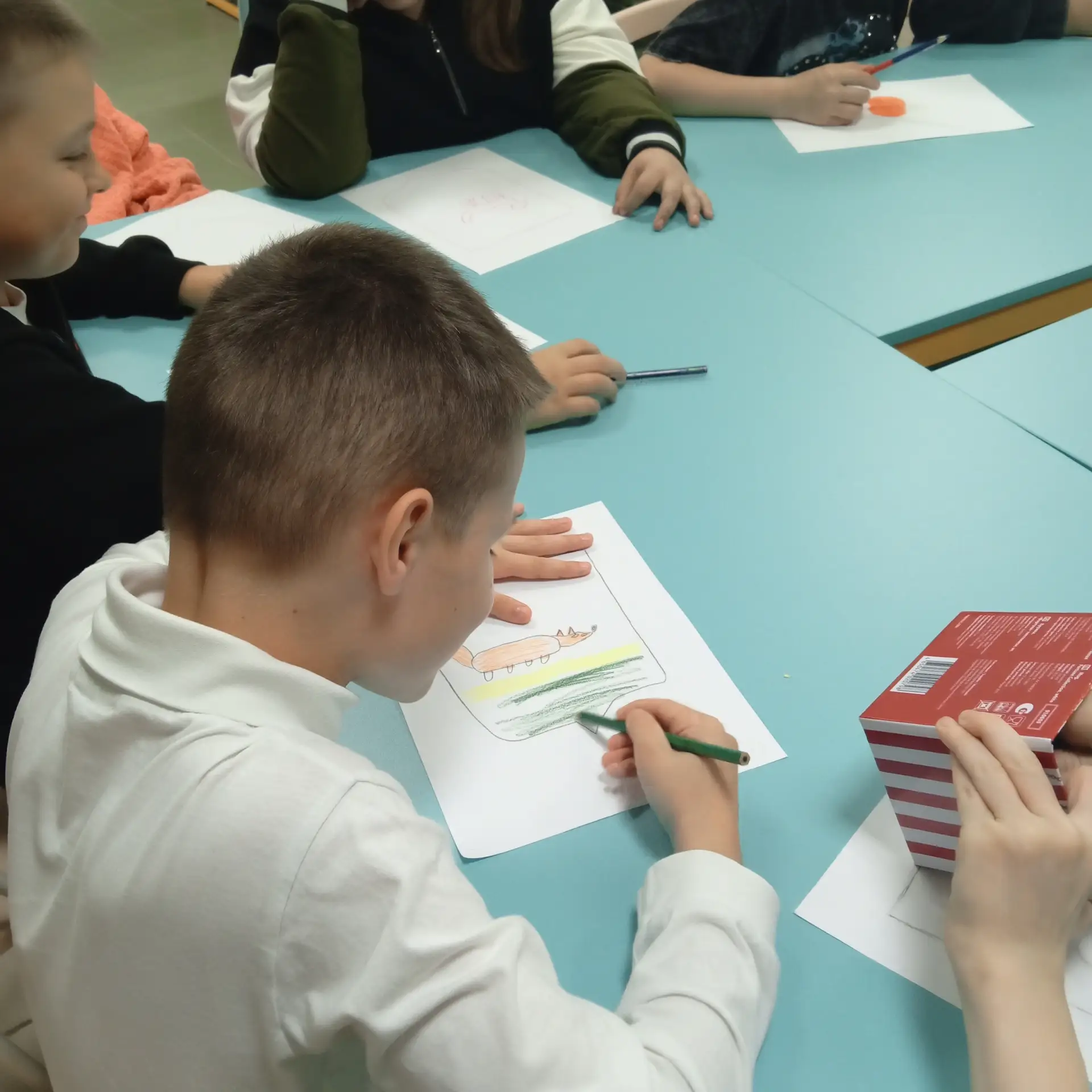 В строю с библиотеками всего края! 🌍📚

Сегодня наша библиотека присоединилась к масштабной акции –