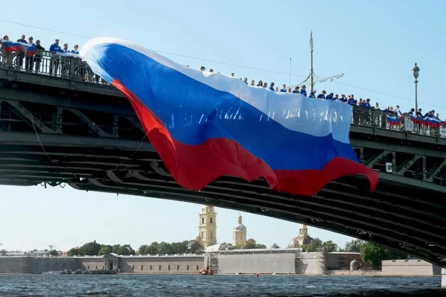 Анонс мероприятий ко Дню России и Году народного единства в Санкт-Петербурге (11–14 июня 2026)

С 11