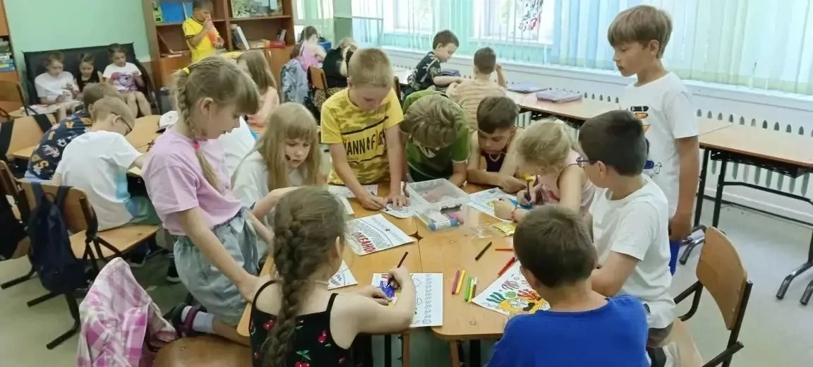 🐳8.06.2026 «День океанов». Сегодня лагерь погрузился в морские глубины.🐙Отряды подготовили стенгаз