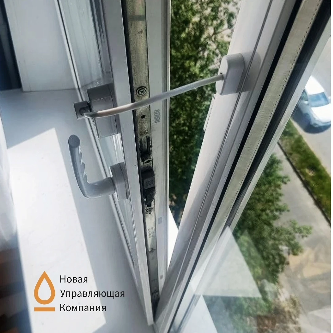 Лето - открытые окна, это спасает от жары, но опасно. ☀

Уважаемые собственники, началось лето и окн