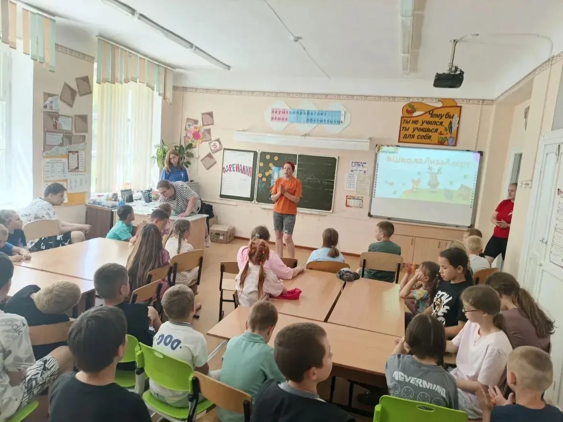 🎉 День Первых в нашем лагере! 🎉

Сегодня был по‑настоящему яркий и насыщенный день — мы отметили Д