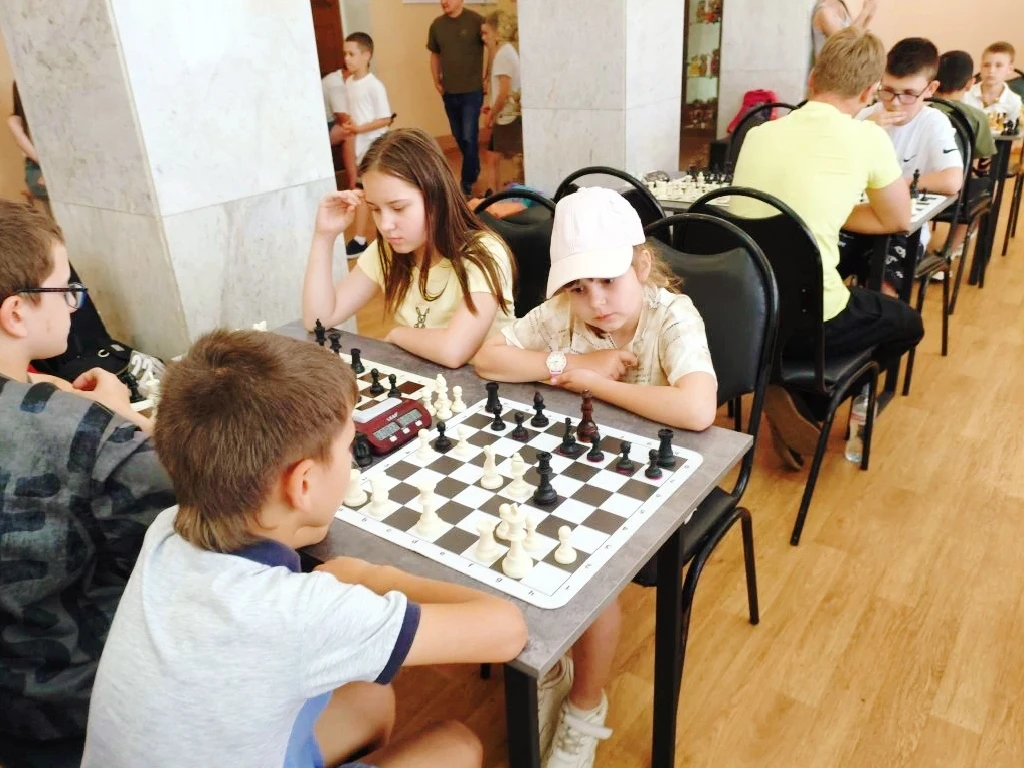 ️ Шахматисты снова в призерах♟️

Юные таланты из кружка "Шахматы" Дома детского творчества, под чутк