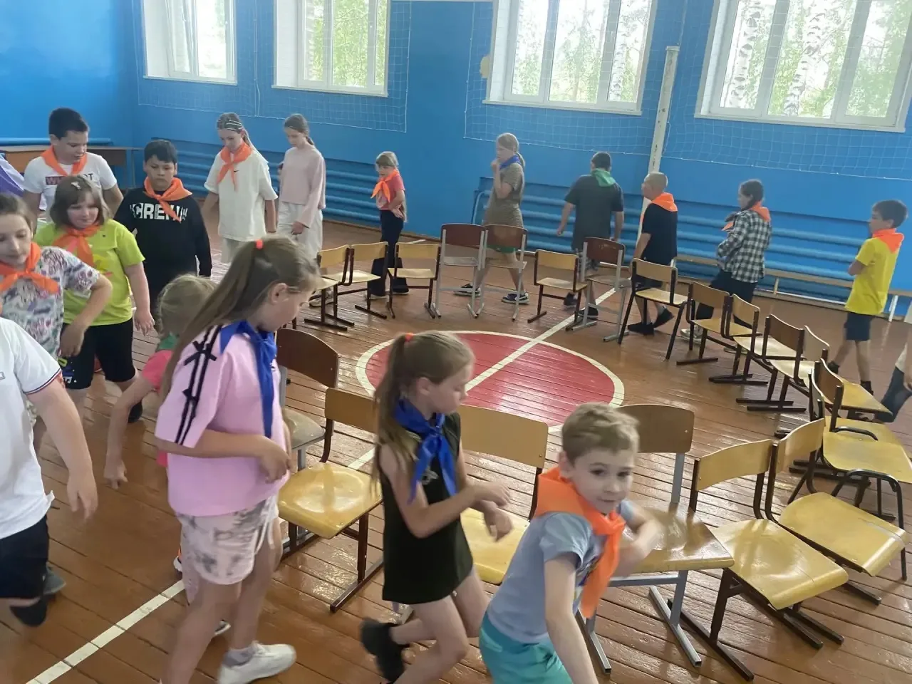 Сегодня в лагере дневного пребывания прошёл тематический «День музыки»!

Ребята с удовольствием прин