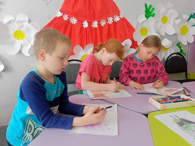 День русского языка. Часть 3. Специалисты отделения социальной помощи семье и детям филиала учрежден
