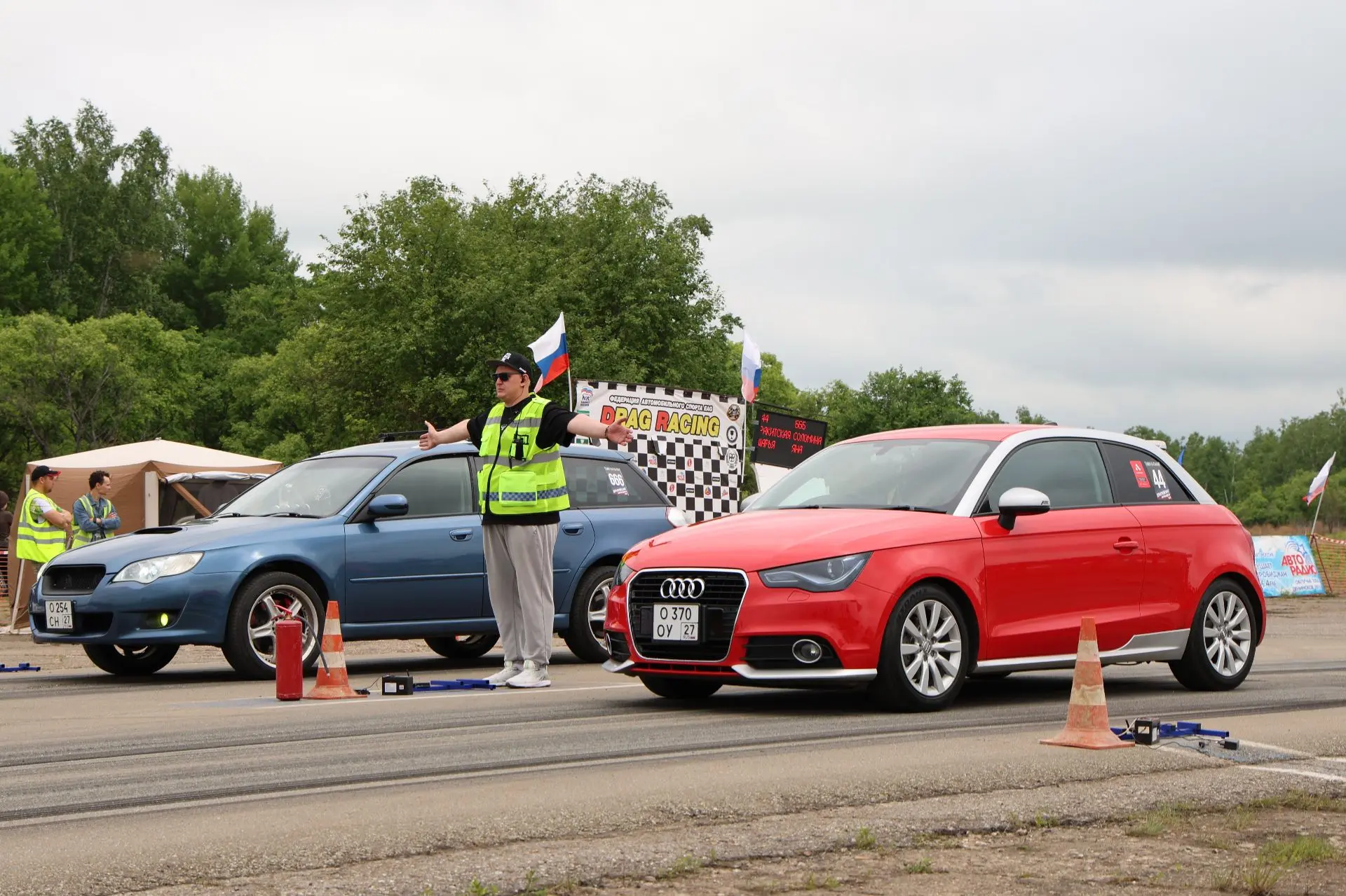 В Биробиджанском районе прошел второй этап чемпионата ЕАО по DRAG RACING
 
20 июня в Биробиджанском 