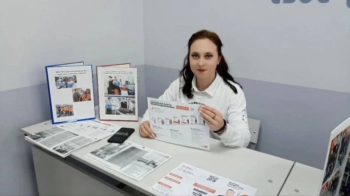 ​Путь от студенческой скамьи до профессионала РЖД: история Анны Сухановой

Знакомьтесь: Анна Суханов