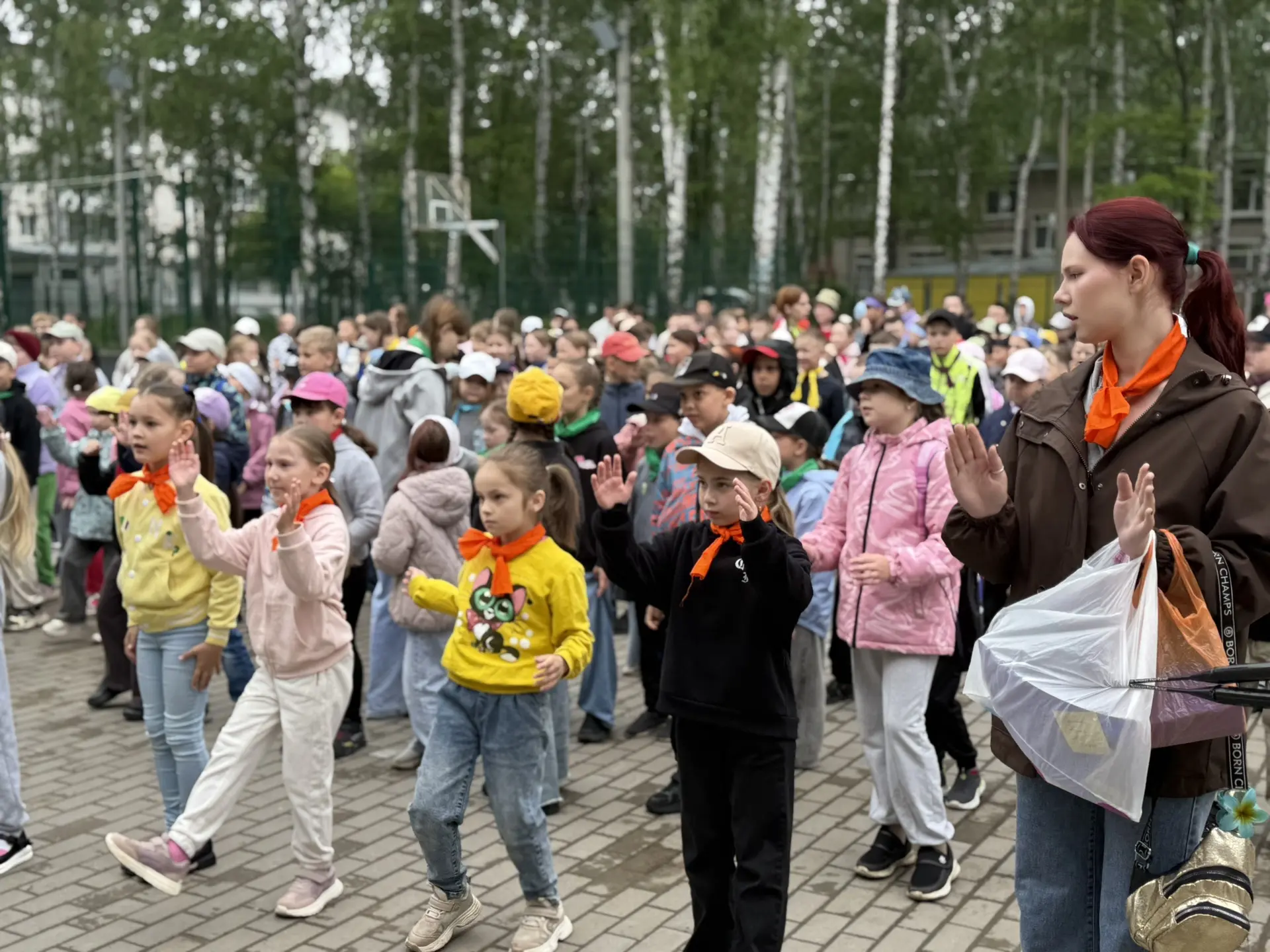 ☀️ Третий день в школьном лагере «Альтаир» прошёл ярко, активно и очень насыщенно!☀️

🪩💃Утро по тр