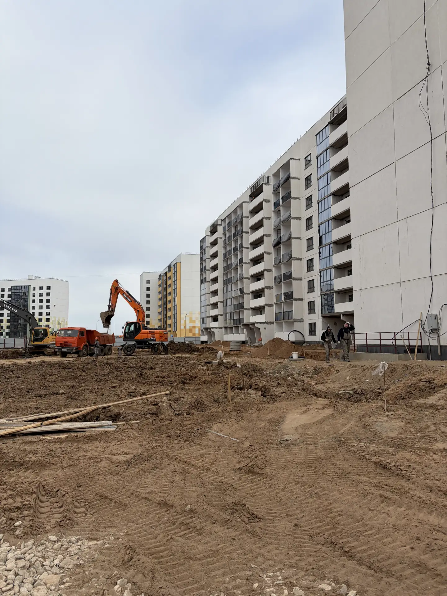 👷‍Инспекция провела очередную выездную проверку на объекте строительства многоквартирного дома в Де