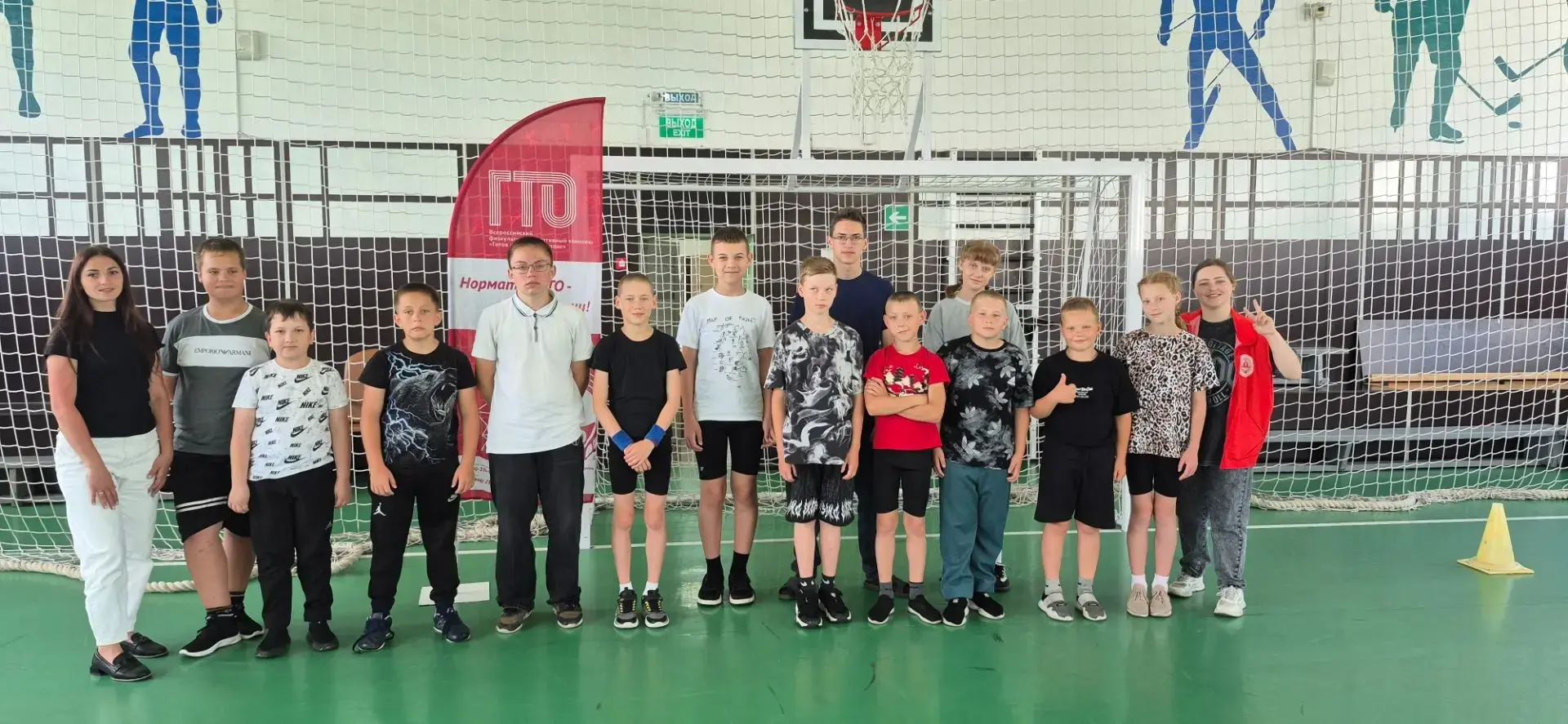☀️Лето + спорт = незабываемые каникулы! ☀️ 

👦👧Ребята из Крапивинского летнего оздоровительного ла