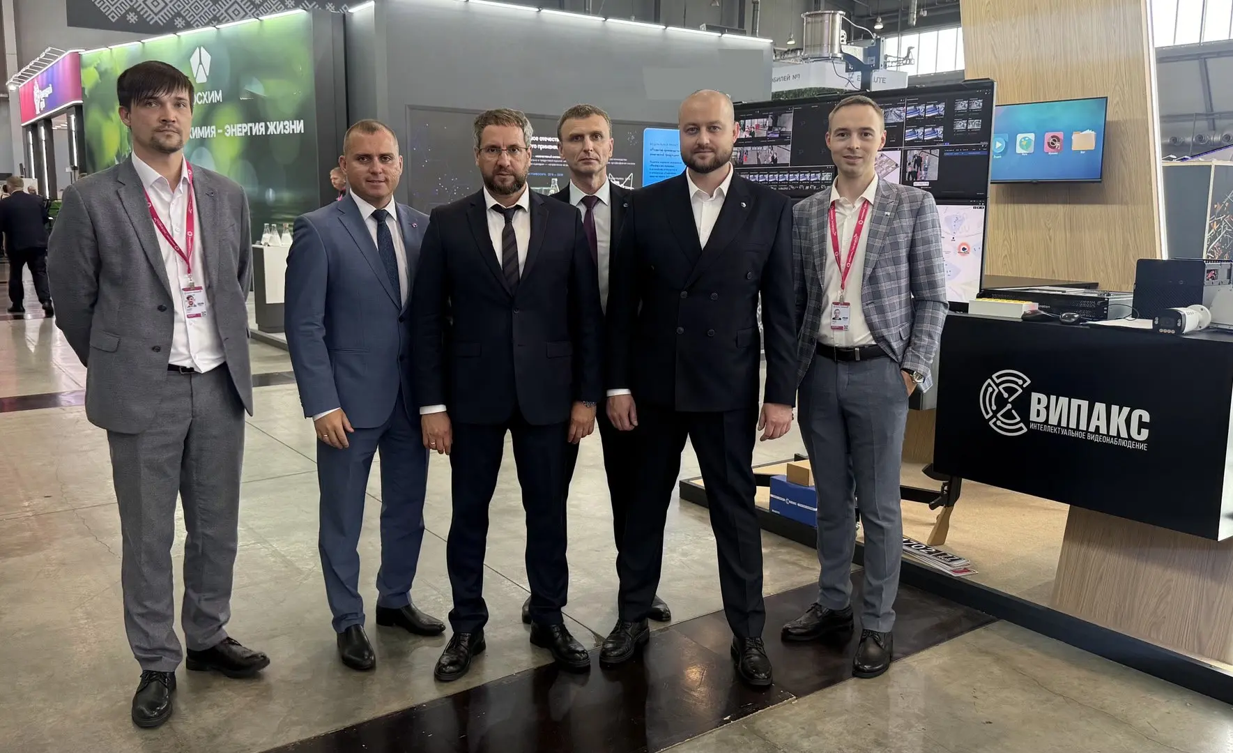 🔥 ВИПАКС представляет новинки на ИННОПРОМ 2026

Прямо сейчас ВИПАКС демонстрирует оборудование и пр