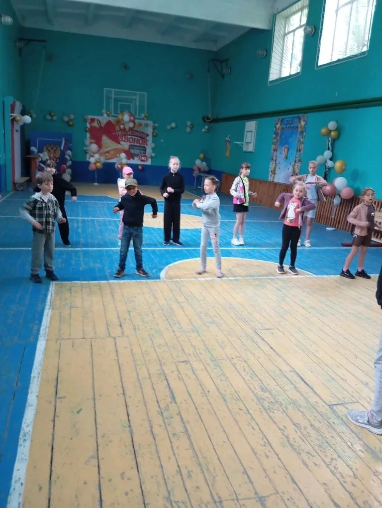 🏃‍♀️ Здоровым быть здорово! Второй день смены в ГБОУ ХО "Громовской школе Новотроицкого района" про