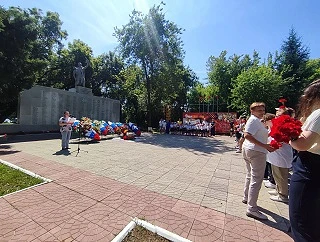 Тихий звон маленьких сердец
22 июня — День памяти и скорби. В этот день мы вспоминаем всех, кто отда