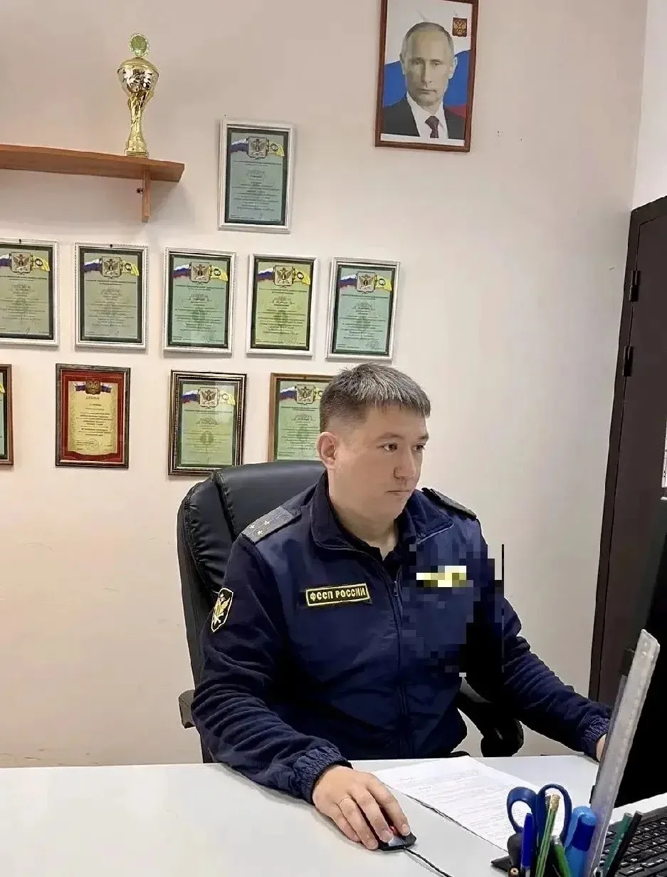 Акция «Судебные приставы — детям» помогла вернуть ребёнку алименты:
житель Калмыкии полностью погаси
