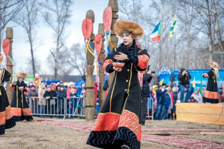 В Абакане 21 марта в Парке Культуры и Отдыха отметят Хакасский Новый год — «Чыл пазы». 

Праздник на