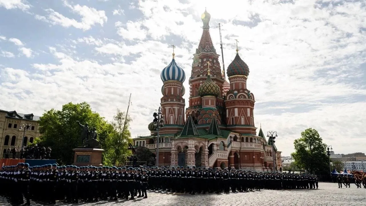12 июня отмечаем государственный праздник – День России! 🇷🇺

В 1994 году Указом Президента 12 июня