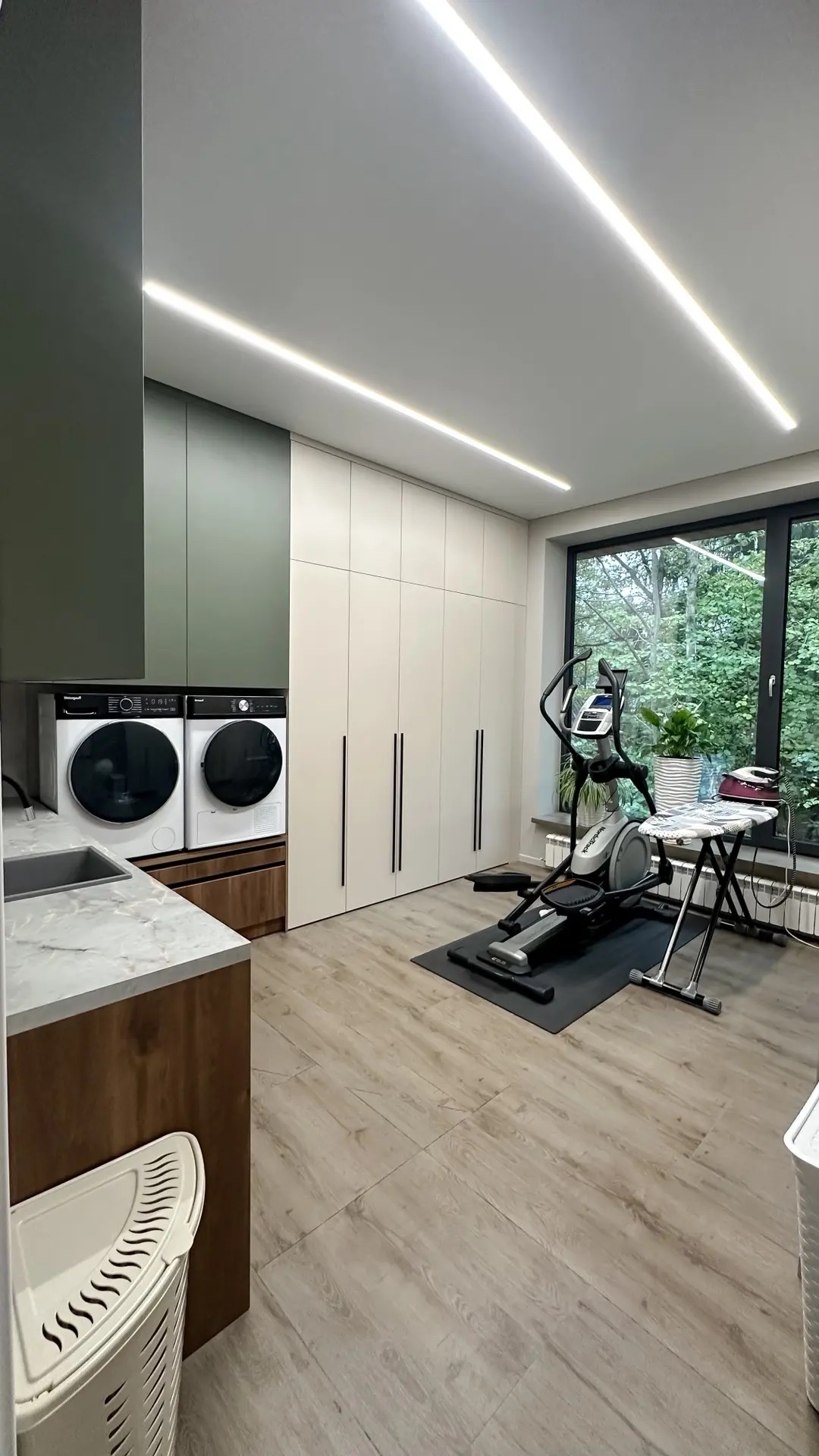 Постирочная ✔️

▪️Корпус  и фасады : ЛДСП  Ultradecor в оттенках «Дымчатый зеленый», «Сатин» и «Дуб 