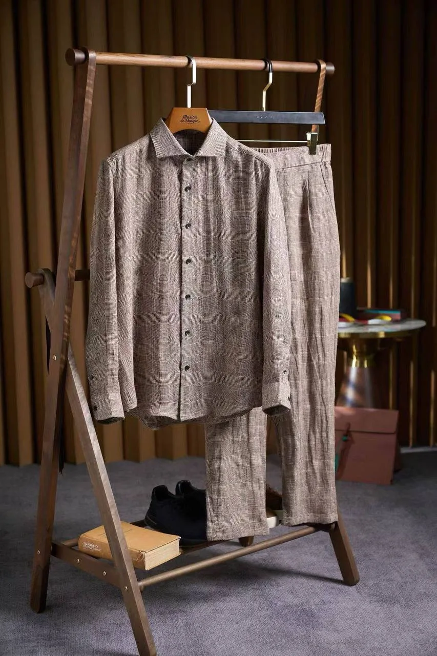 Костюм Zegna: Безупречный лен на жаркий сезон 🍃

Идеальное сочетание природного комфорта и выверенн