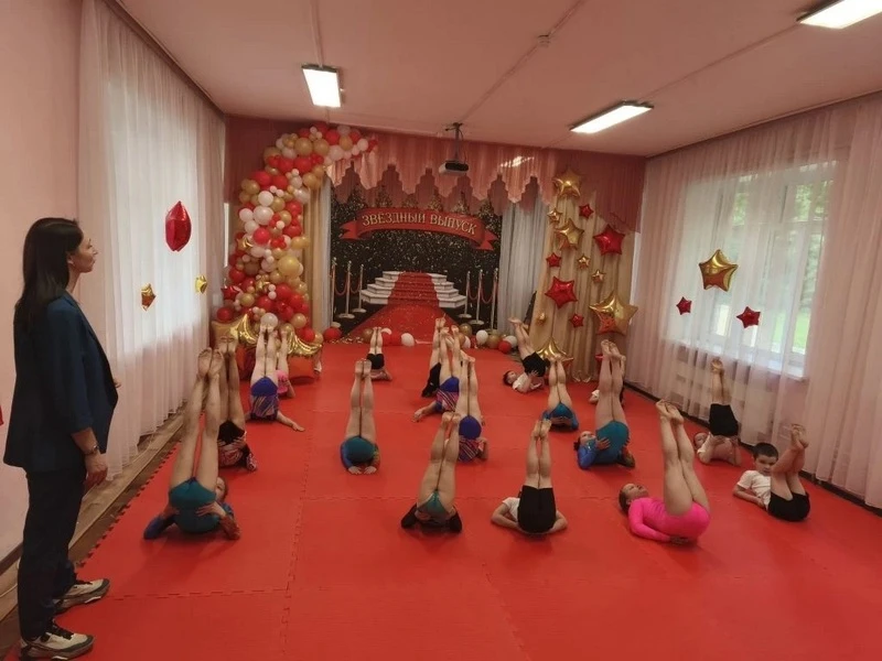 🤸‍♀ Юные акробаты подвели итоги спортивного сезона

В дошкольном отделении №2 недавно состоялись за