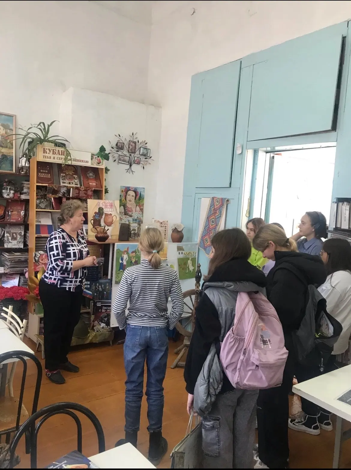 Цель мероприятия: познакомить ребят с историей и культурой казачества, учат уважению к корням.
На ме