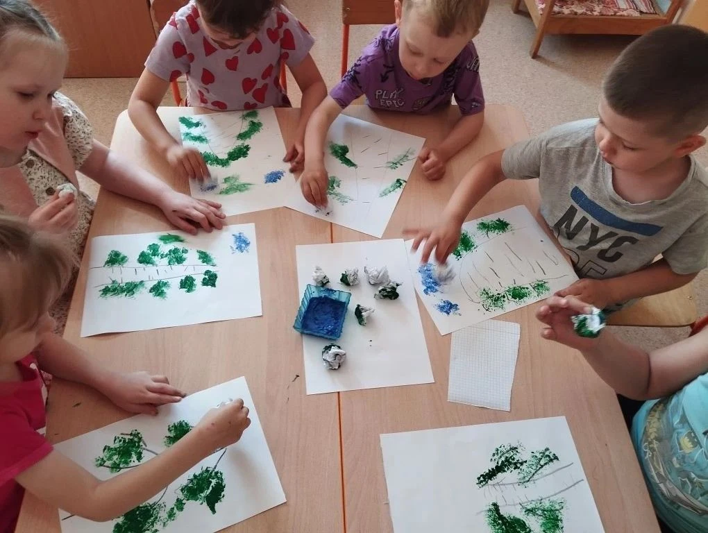 8 июня в России отмечается День Святой Троицы, праздник, который имеет глубокие исторические корни и