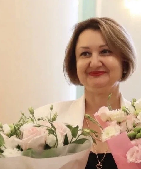Наша дорогая Галина Анатольевна! Сегодня Вы отмечаете свой день рождения и мы хотим от всего сердца 