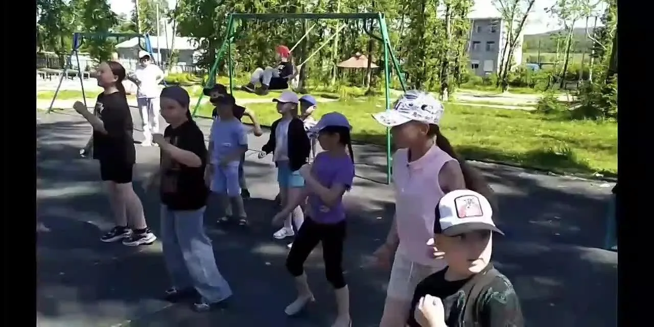 🌈 В пришкольном лагере "Радуга" при МБОУ СОШ с. Талдан прошёл яркий и незабываемый День талантов! �