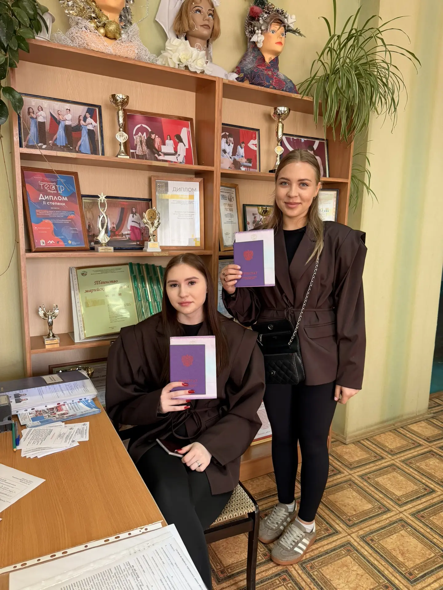 Наши первые абитуриенты выбрали наш #ЙОТСТ♥️
🤝Ждем 1 сентября и новый учебный год 🤝

♦ ПРИЕМНАЯ КО