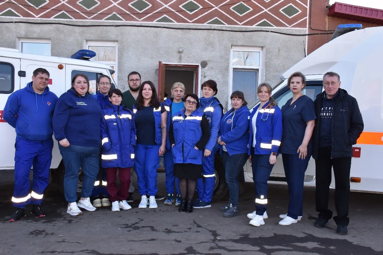Уважаемые сотрудники отделения скорой и неотложной помощи БУЗОО «Любинская ЦРБ»!

От всей души поздр