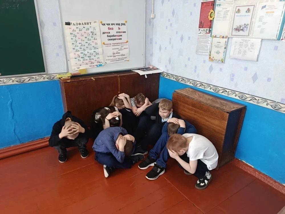 Всероссийские учения Школа приняла участие в проведении всероссийского учения по действиям работнико
