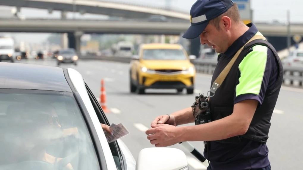 🚗 С 1 июля 2026 года в России планируют ввести новые правила для автомобилистов. 
 
За выезд на вст