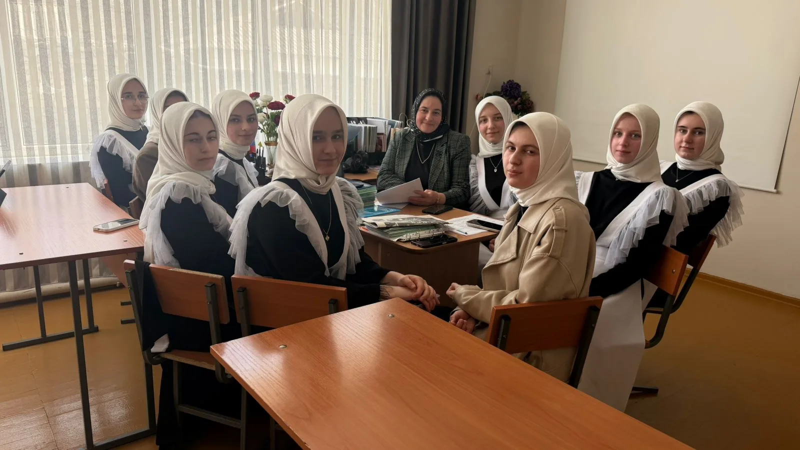В МКОУ «Чиркатинская СОШ» стартовала Неделя психологии

Педагог-психолог Заира Абдуразаковна организ