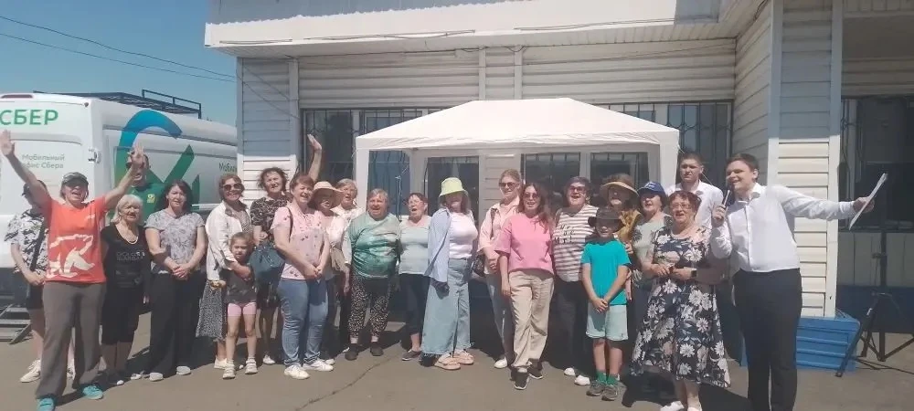 🌸 Сегодня в селе Березово прошёл замечательный праздник — День соседа!

Коллектив Дома культуры «Бе