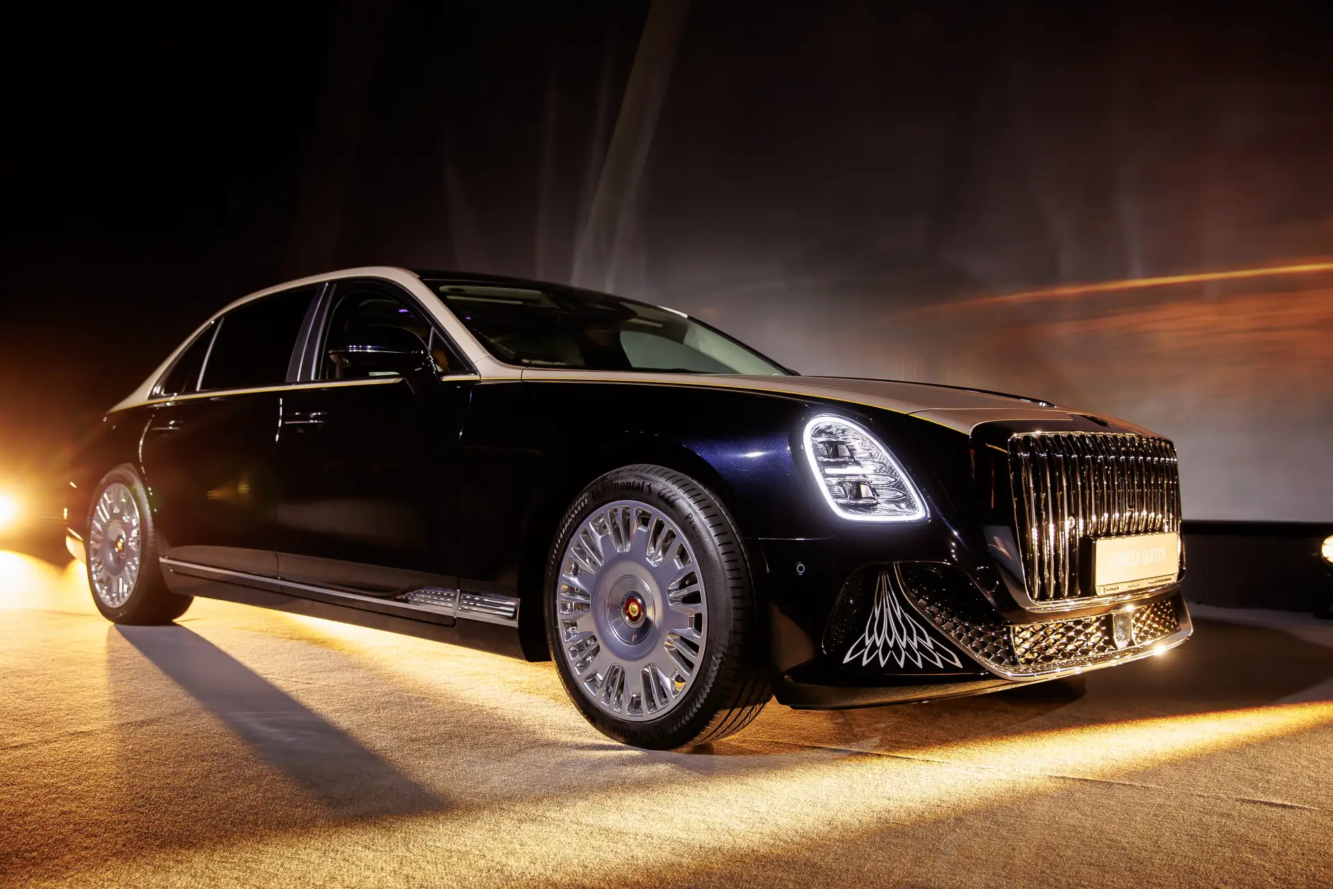 Новый представительский седан HONGQI GUOYA продолжает привлекать внимание экспертов и СМИ

Новый пре