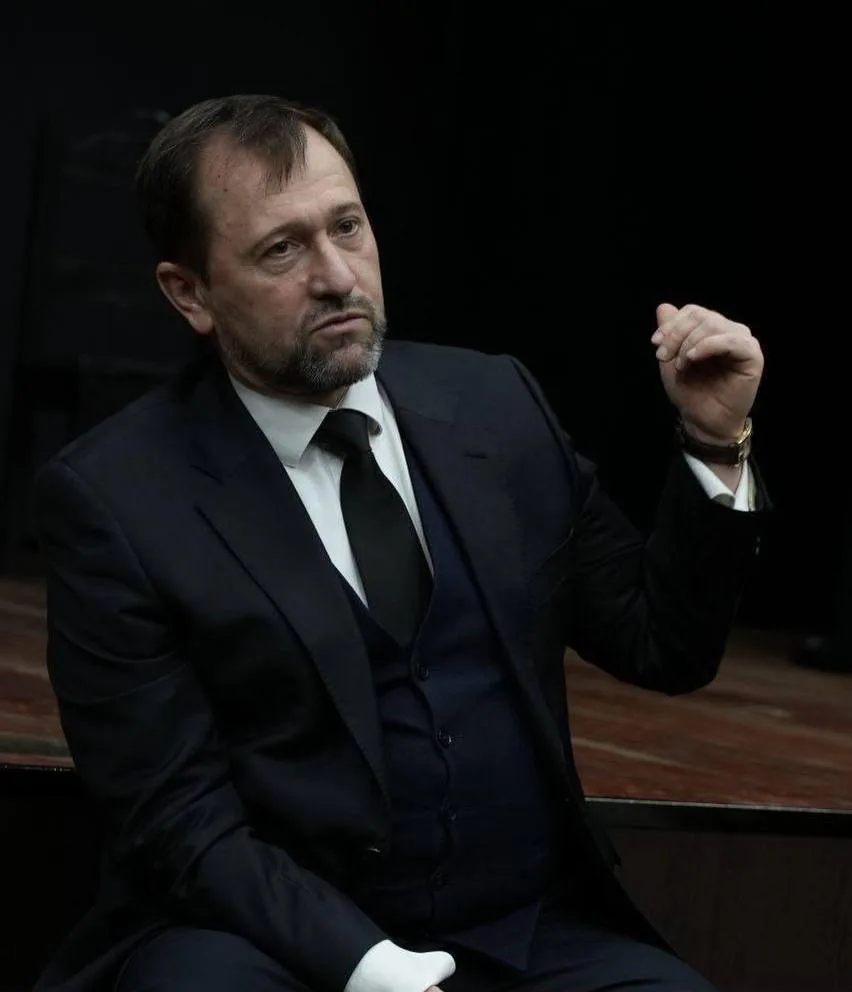 Министр культуры и туризма Республики Ингушетия Залина Льянова поздравила с Днем рождения Микаэла Ба