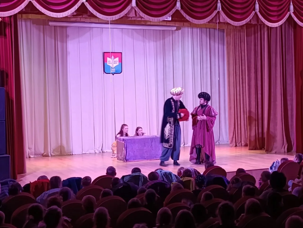💥Вчера у нас в гостях был удивительный театр «Левендаль» со сказкой «Лампа Алладина» 💥

Это был на